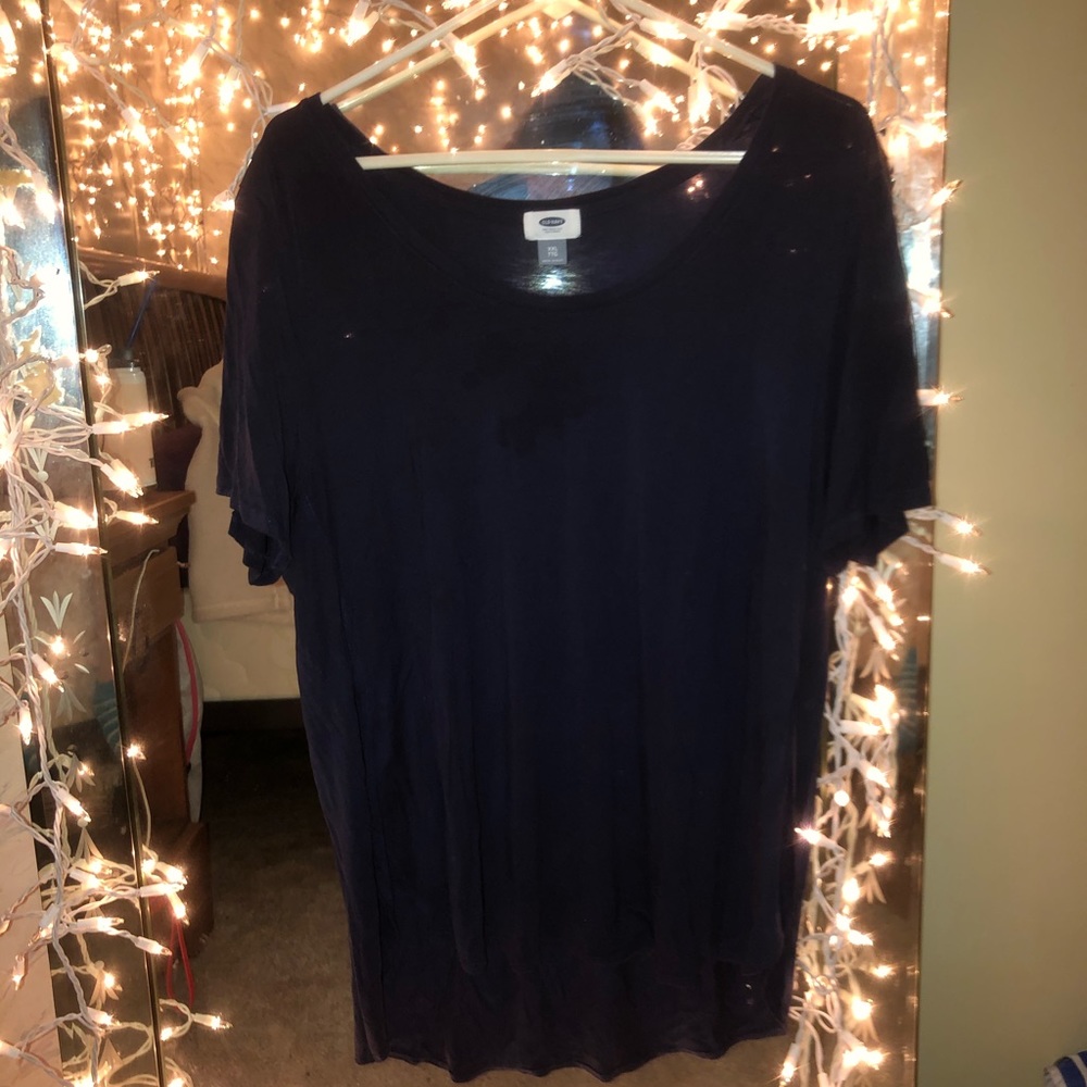 Old navy t-shirt